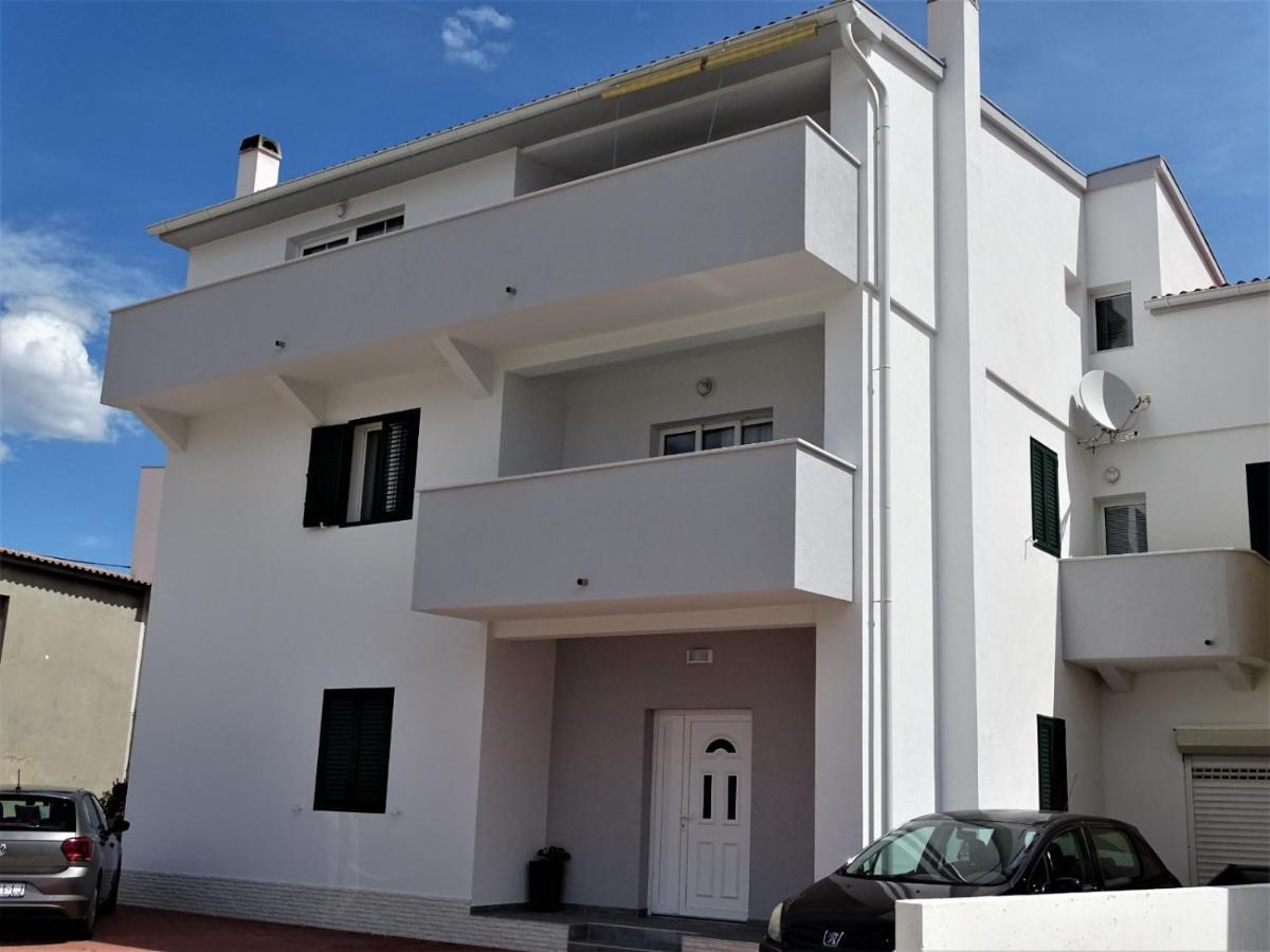 Apartments By The Sea Pag - 16100 Pag Town Luaran gambar