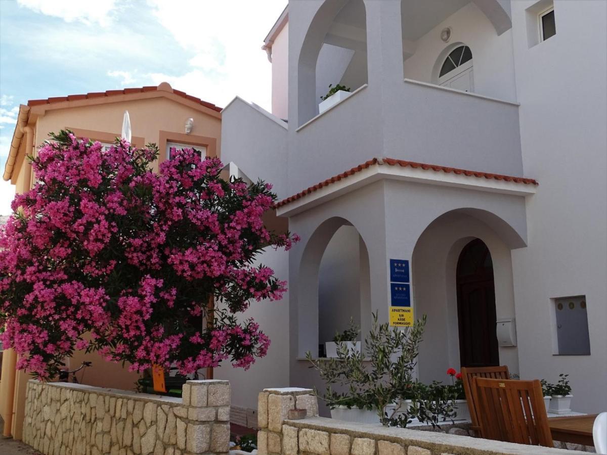 Apartments By The Sea Pag - 16100 Pag Town Luaran gambar