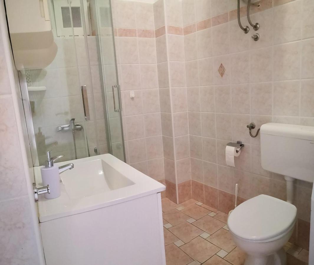 Apartments By The Sea Pag - 16100 Pag Town Luaran gambar