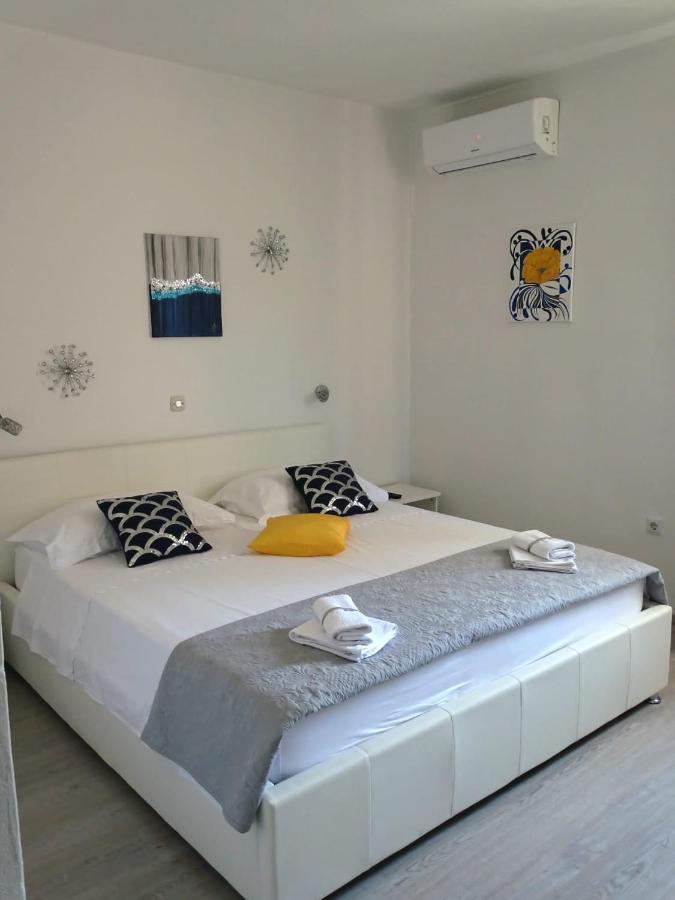 Apartments By The Sea Pag - 16100 Pag Town Luaran gambar