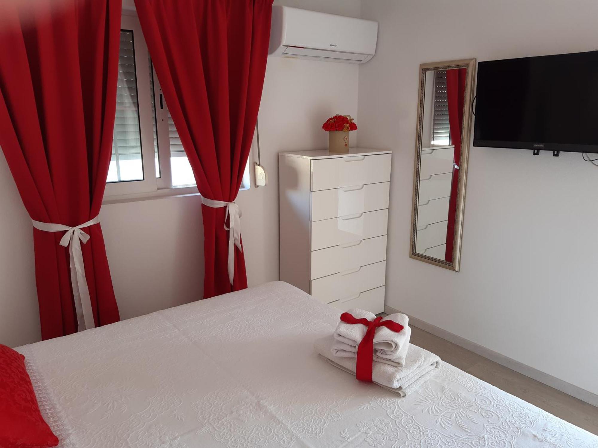 Apartments By The Sea Pag - 16100 Pag Town Bilik gambar